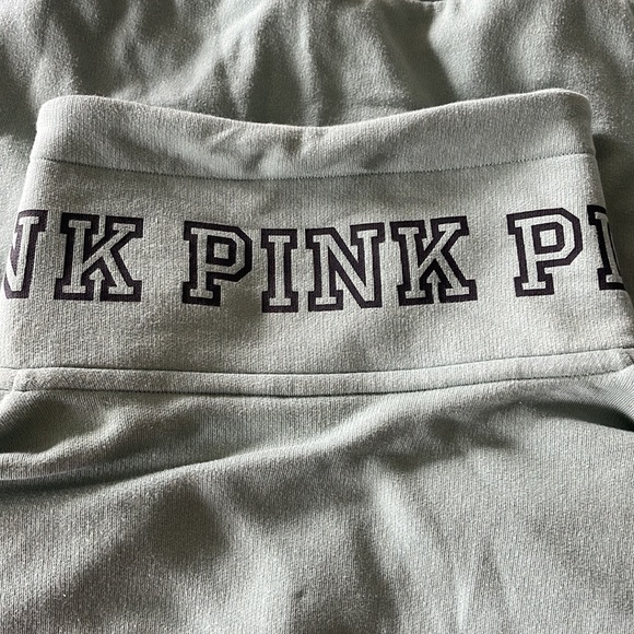 Pink Victoria Secret pullover - Picture 6 of 7